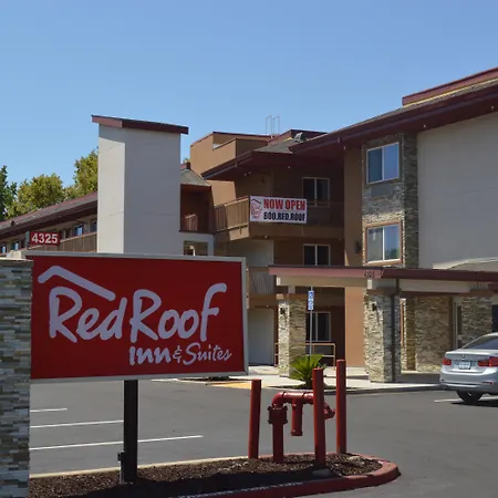 Red Roof Inn & Suites Sacramento North-3